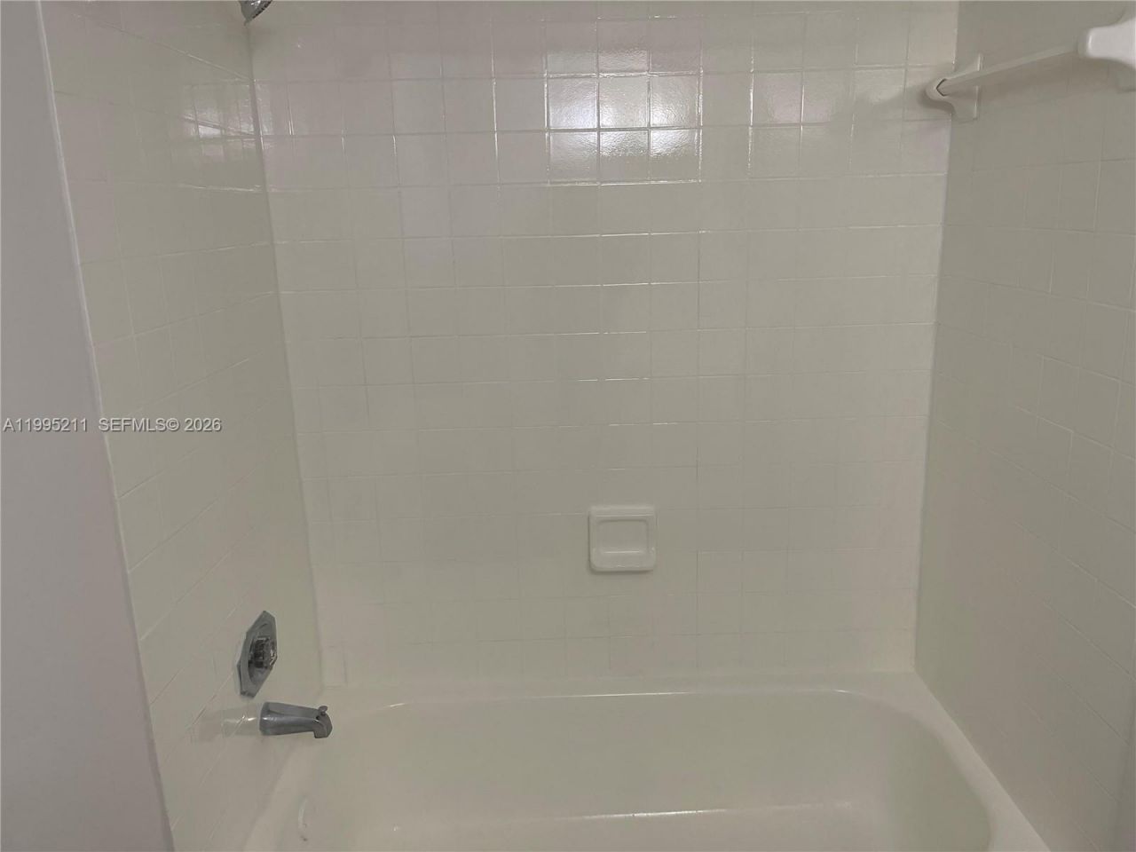 3199 Foxcroft Rd , Unit 110, Miramar, FL 33025 Photo