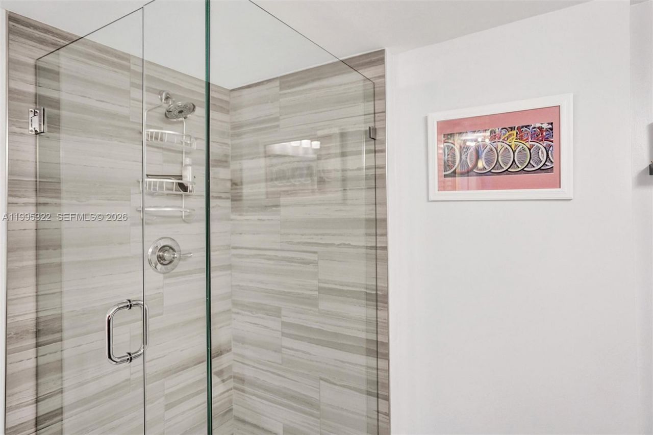 3200 N Port Royale Dr N, Unit 1209, Fort Lauderdale, FL 33308 Photo