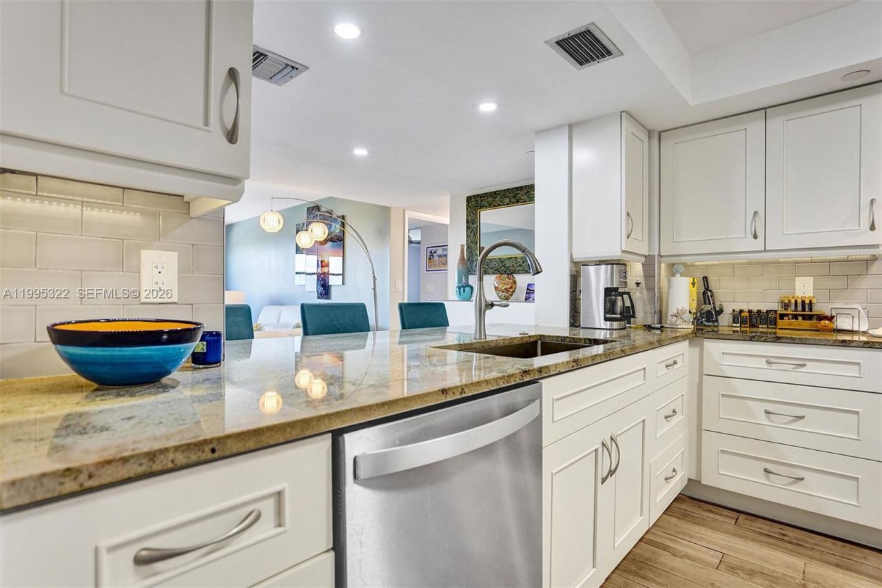 3200 N Port Royale Dr N, Unit 1209, Fort Lauderdale, FL 33308 Photo