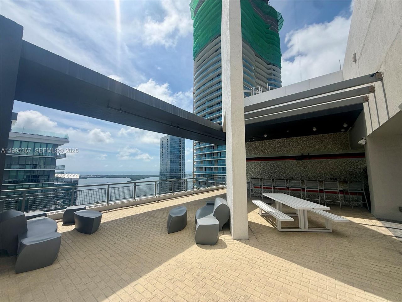 60 SW 13th St, Unit 4018, Miami, FL 33130 Photo