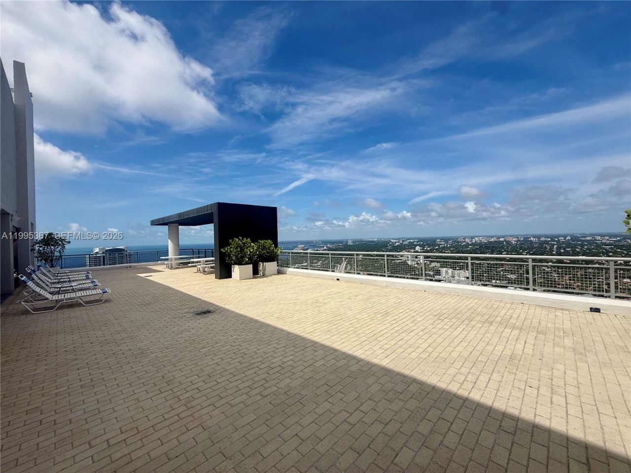 60 SW 13th St, Unit 4018, Miami, FL 33130 Photo