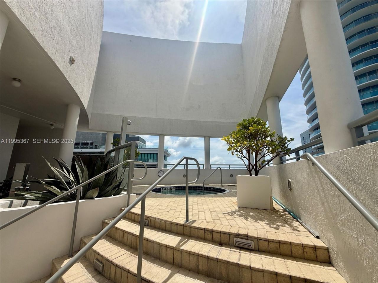60 SW 13th St, Unit 4018, Miami, FL 33130 Photo