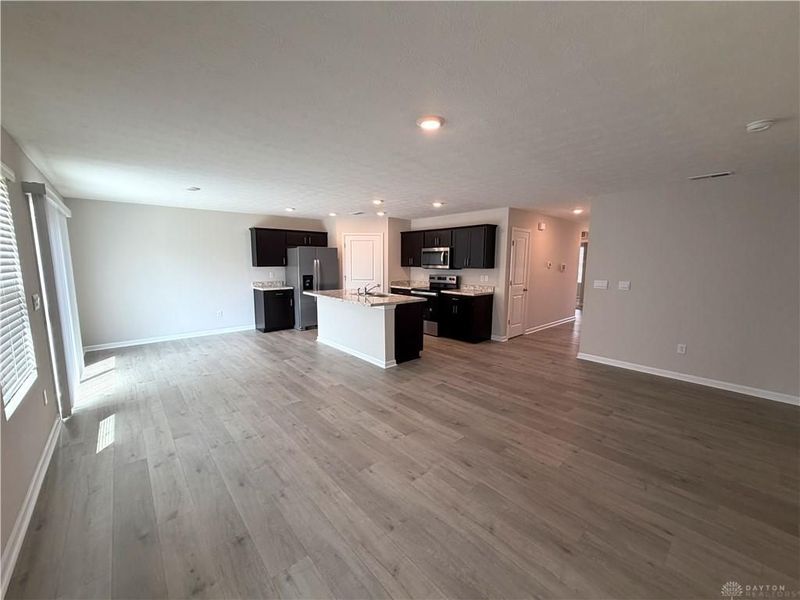 1414 Camden Ln, Xenia, OH 45385 Photo 3