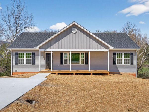 254 LOCUSTDALE LOOP, SHENANDOAH, VA 22849