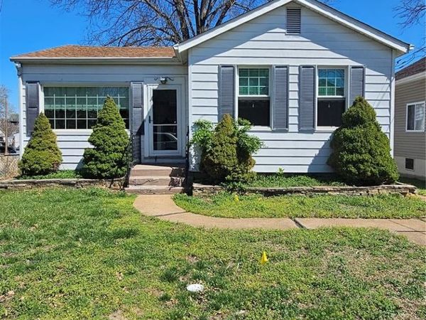 3719 Orient Avenue, St Louis, MO 63125