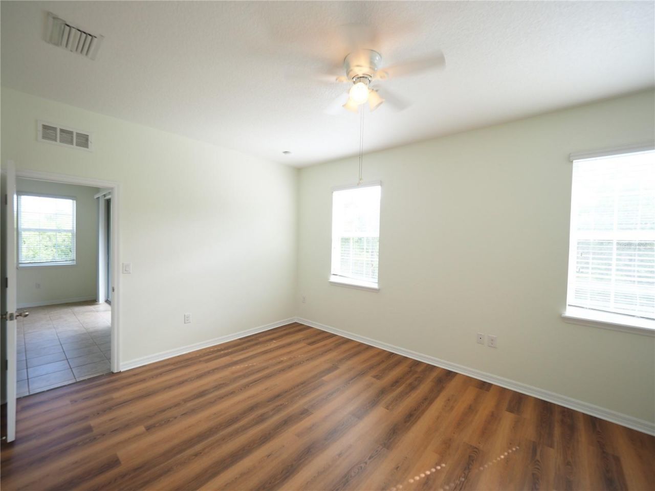 8140 Enclave Way , Unit 101, Sarasota, FL 34243 Photo