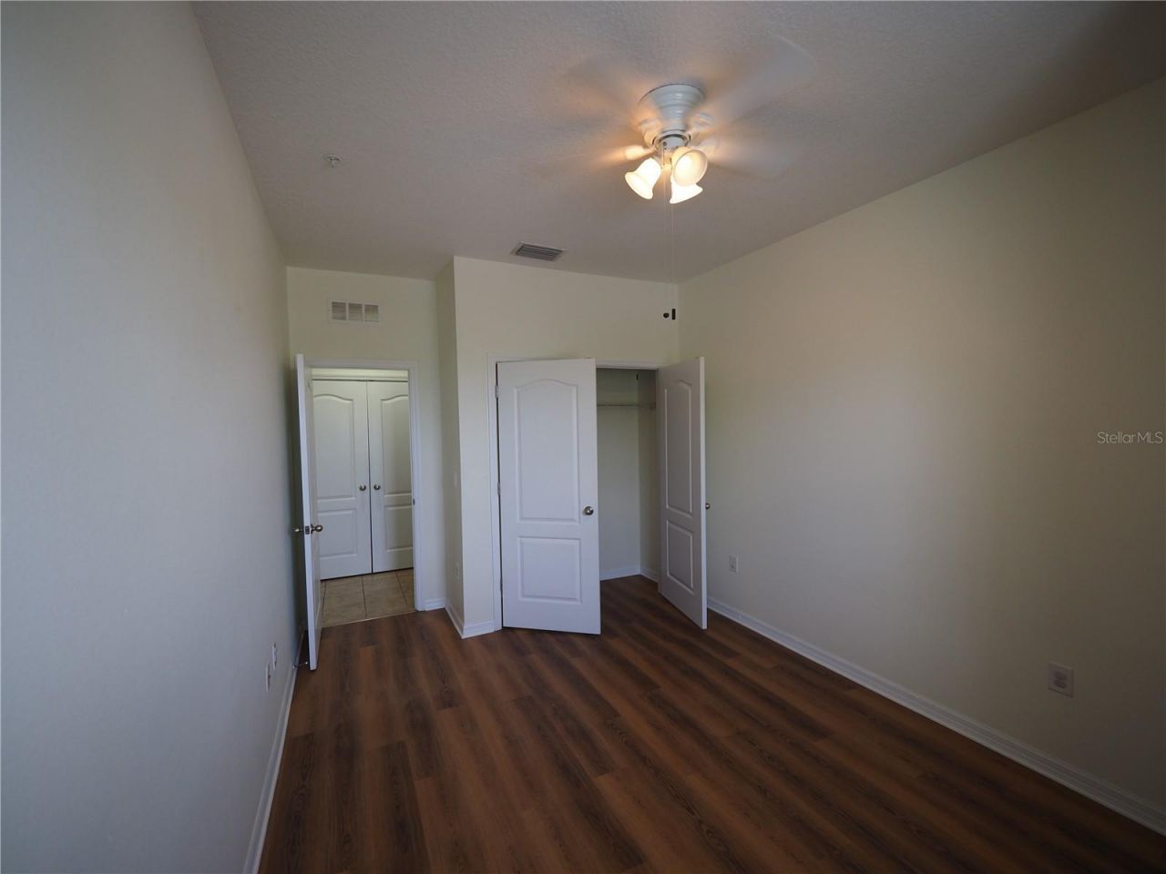 8140 Enclave Way , Unit 101, Sarasota, FL 34243 Photo