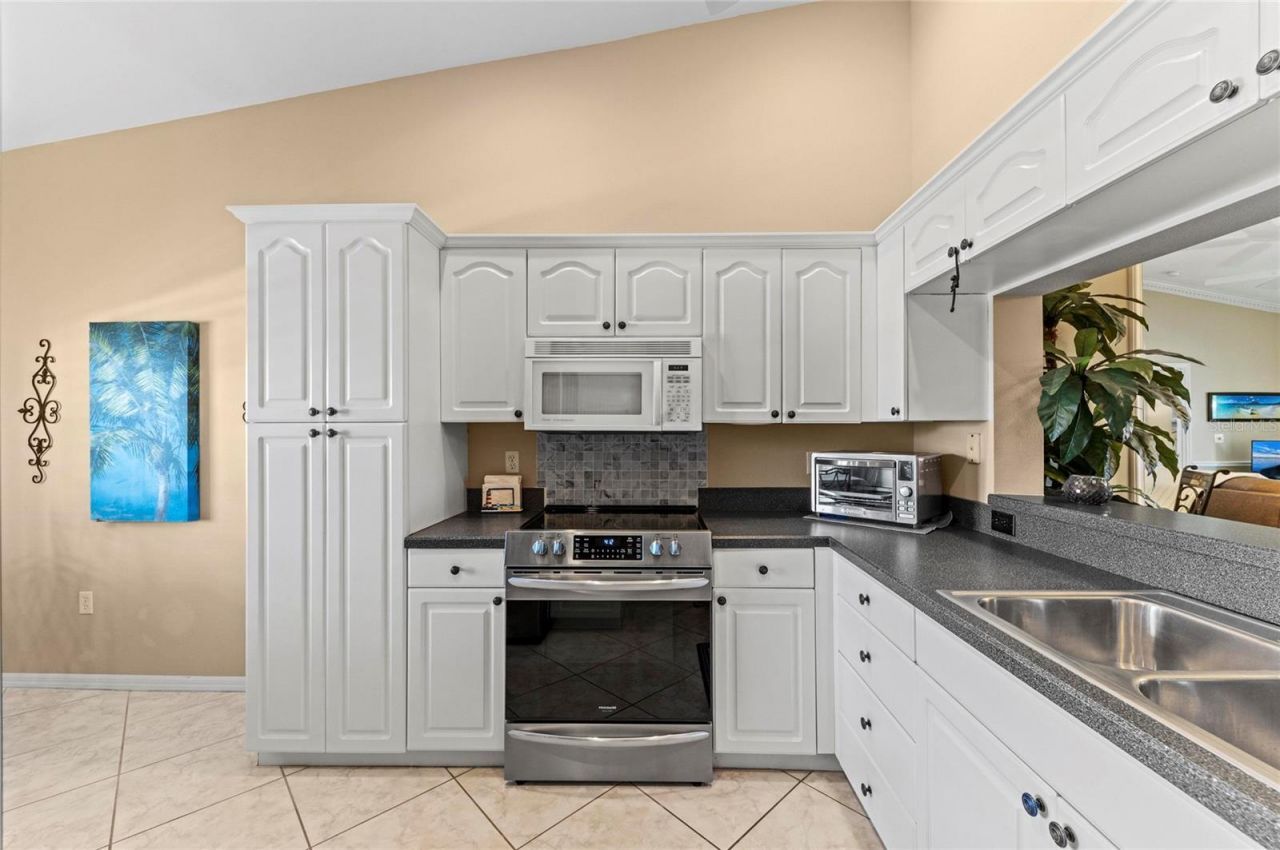 9610 Club South Circle , Unit 4306, Sarasota, FL 34238 Photo