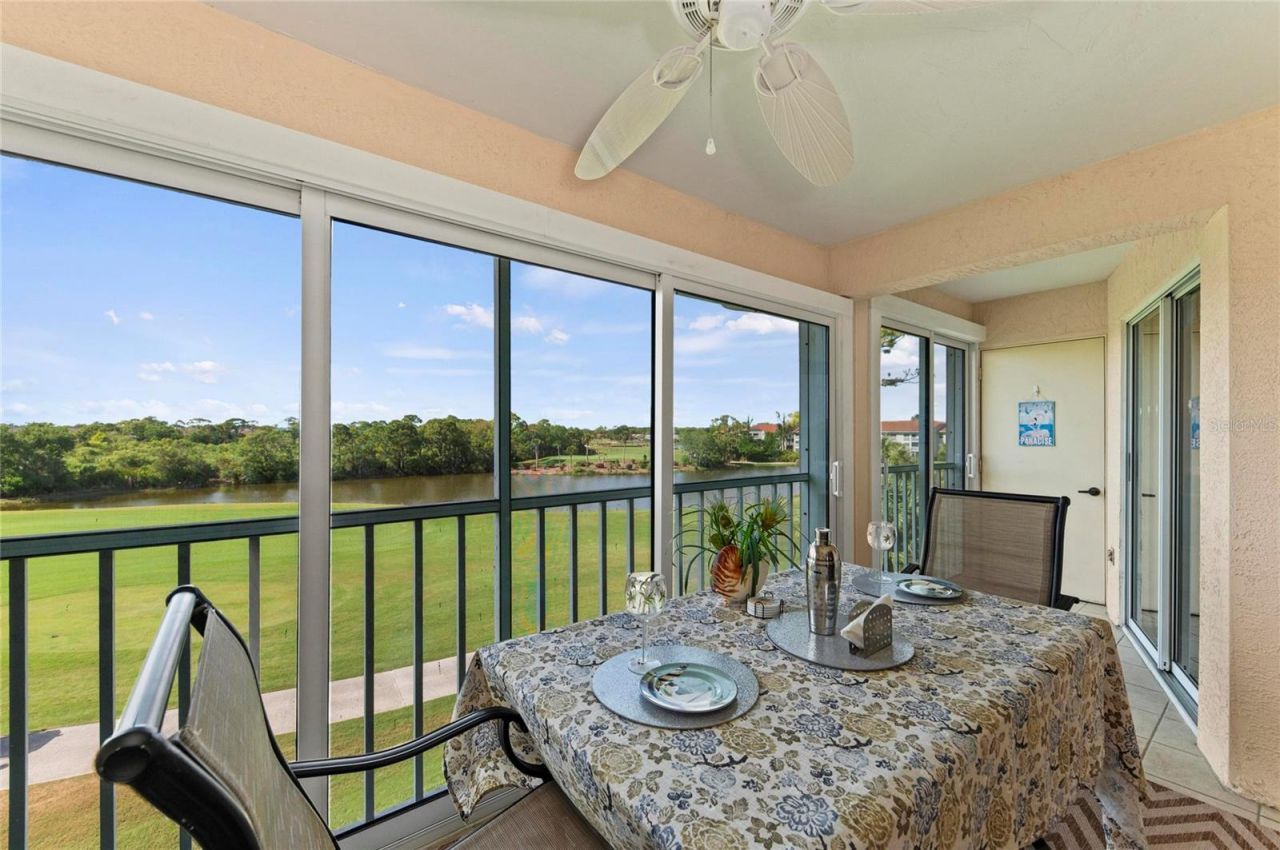 9610 Club South Circle , Unit 4306, Sarasota, FL 34238 Photo