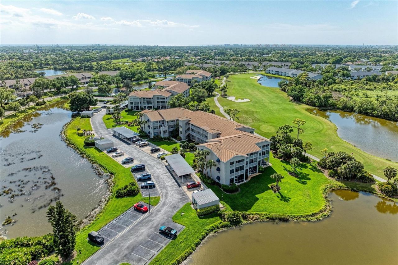 9610 Club South Circle , Unit 4306, Sarasota, FL 34238 Photo