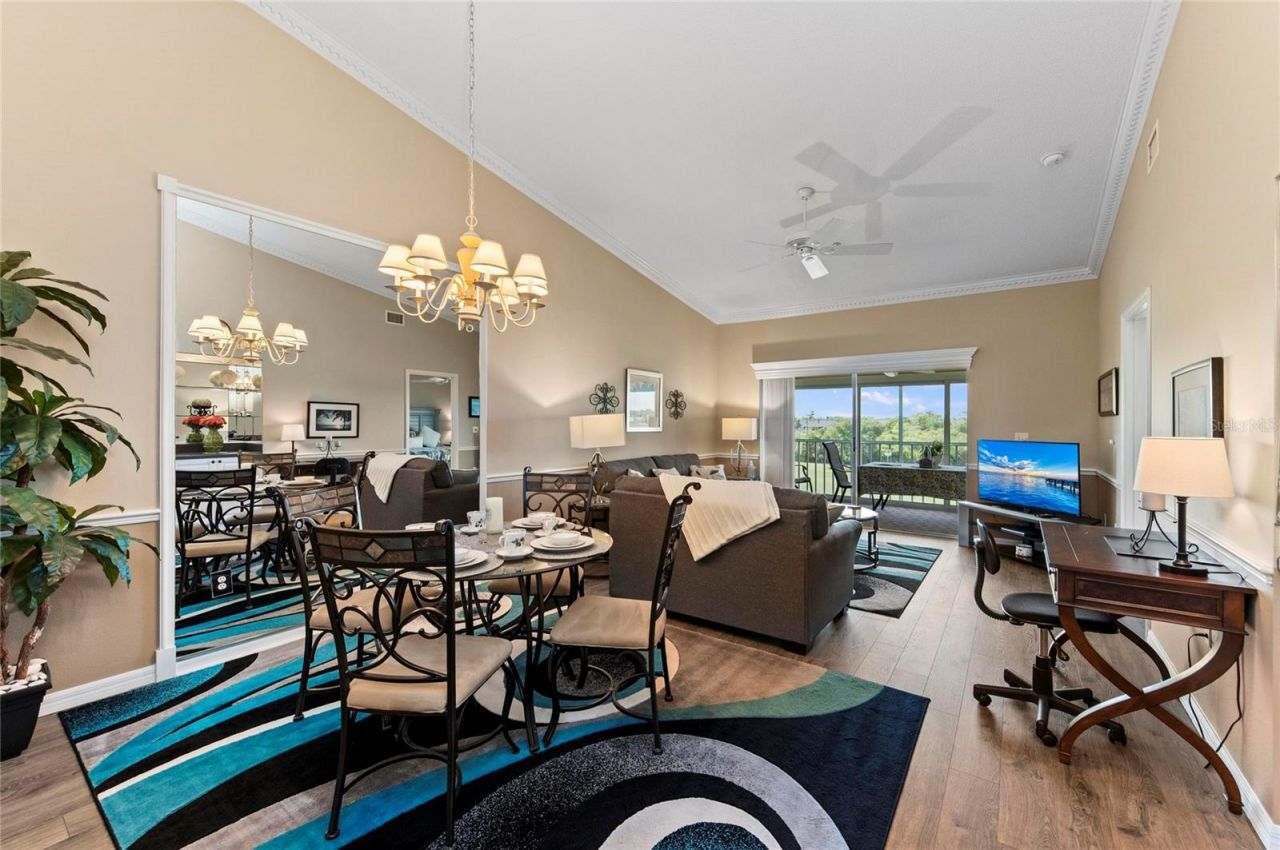 9610 Club South Circle , Unit 4306, Sarasota, FL 34238 Photo