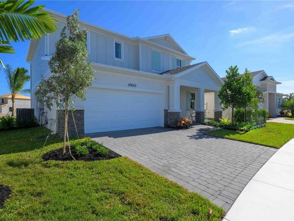 5484 NW CAMBERLY COURT , PORT ST LUCIE, FL 34987