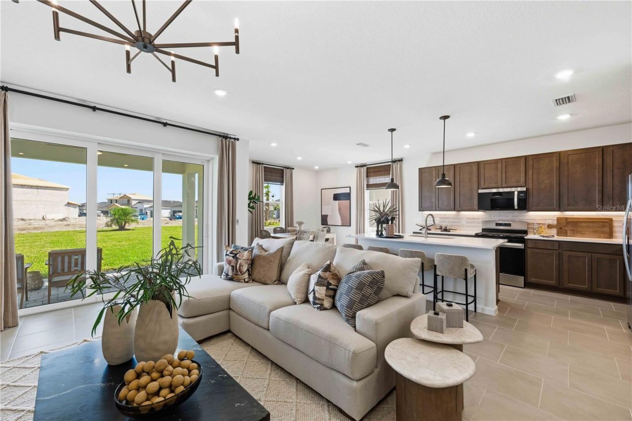 5484 NW Camberly Court, Port Saint Lucie, FL 34987 Photo