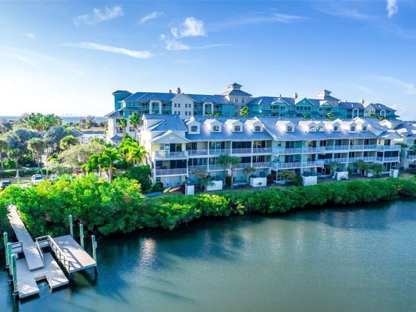 515 BAHIA BEACH BOULEVARD , RUSKIN, FL 33570