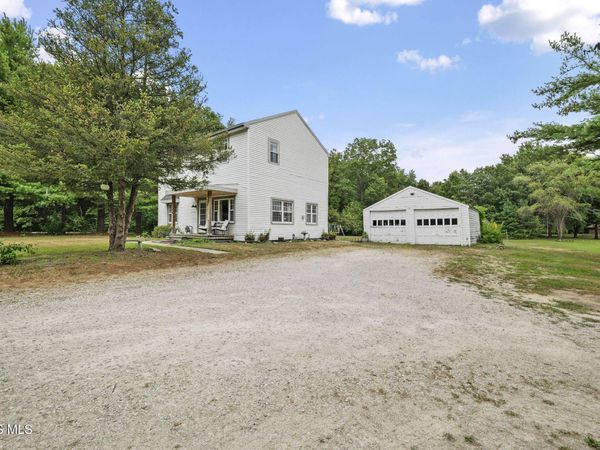 3725 Eber Road, Monclova, OH 43542