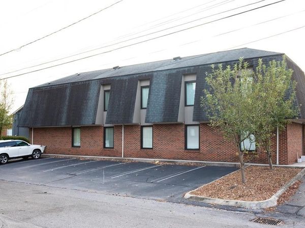 221 N Oak Ave , Cookeville, TN 38501