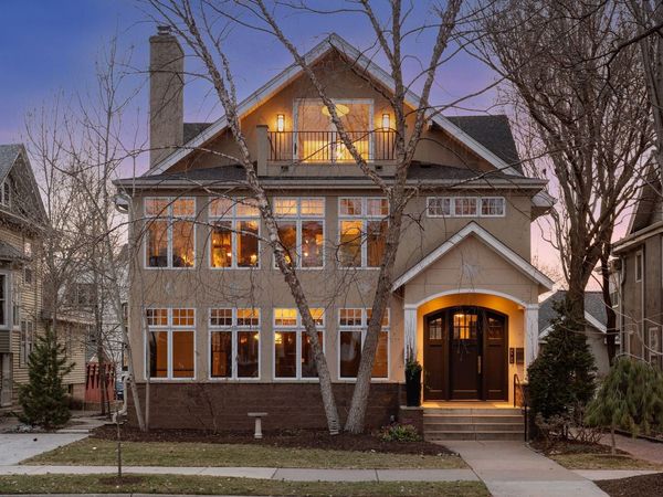 2310 Humboldt Avenue S, Minneapolis, MN 55405