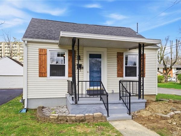 2901 Lansing Drive, Dayton, OH 45420