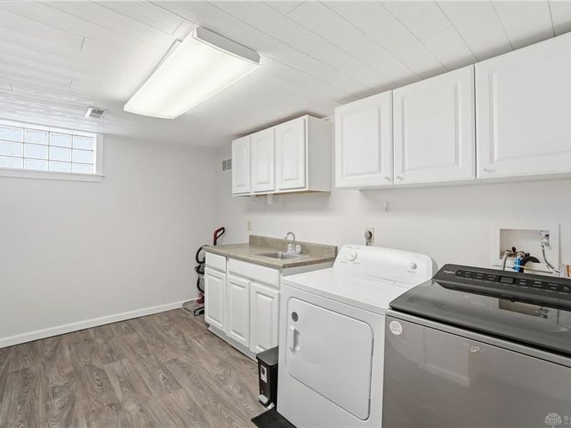 2901 Lansing Drive, Dayton, OH 45420 Photo 25