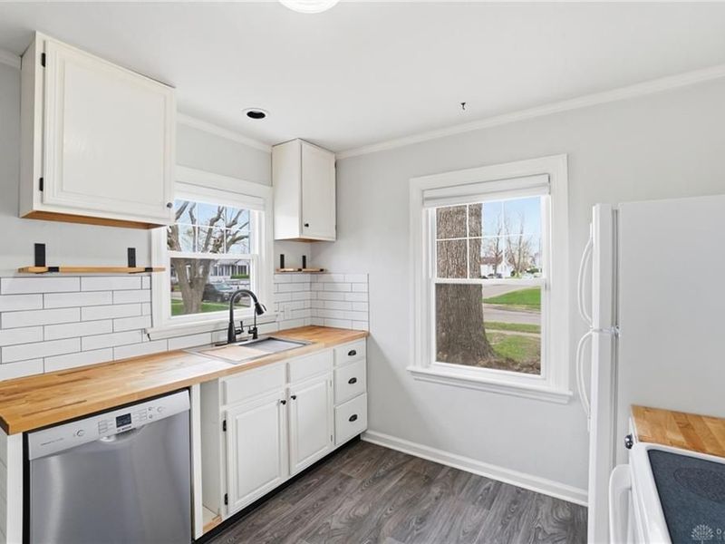 2901 Lansing Drive, Dayton, OH 45420 Photo 8