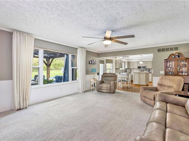 7819 Moatbridge Court, West Chester, OH 45069 Photo 8