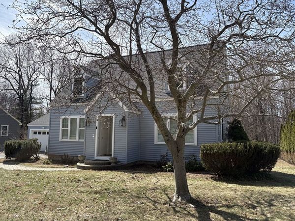 111 Holden Street, Unit B, Holden, MA 01588