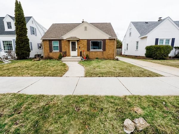 1344 SCHOOL AVENUE, Sheboygan, WI 53081