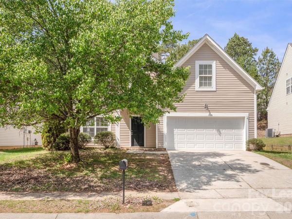 12427 Oakton Hunt Drive , Charlotte, NC 28262