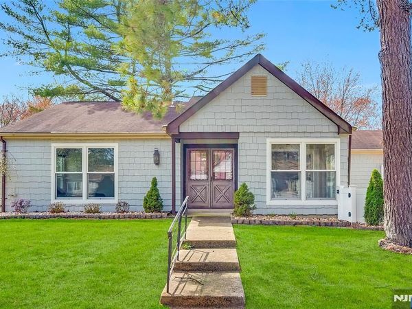 945A Liverpool Circle, MANCHESTER, NJ 08759