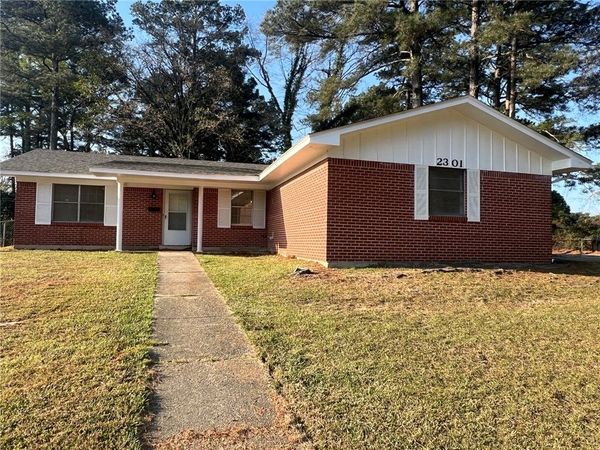 2301 Cherokee Street , El Dorado, AR 71730