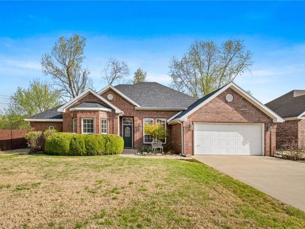 4103 W Easy Street , Rogers, AR 72756