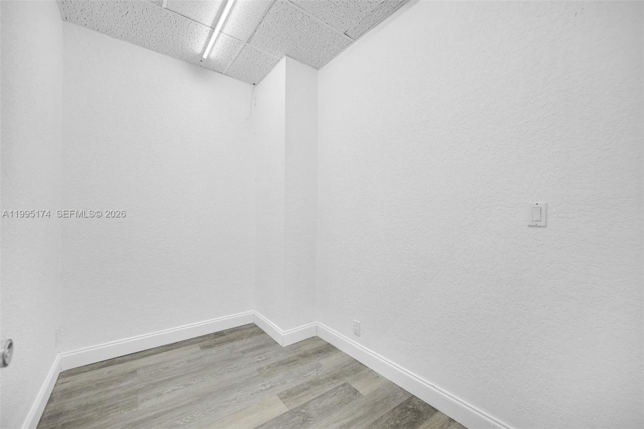 3801 N University Dr, Unit 501, Sunrise, FL 33351 Photo