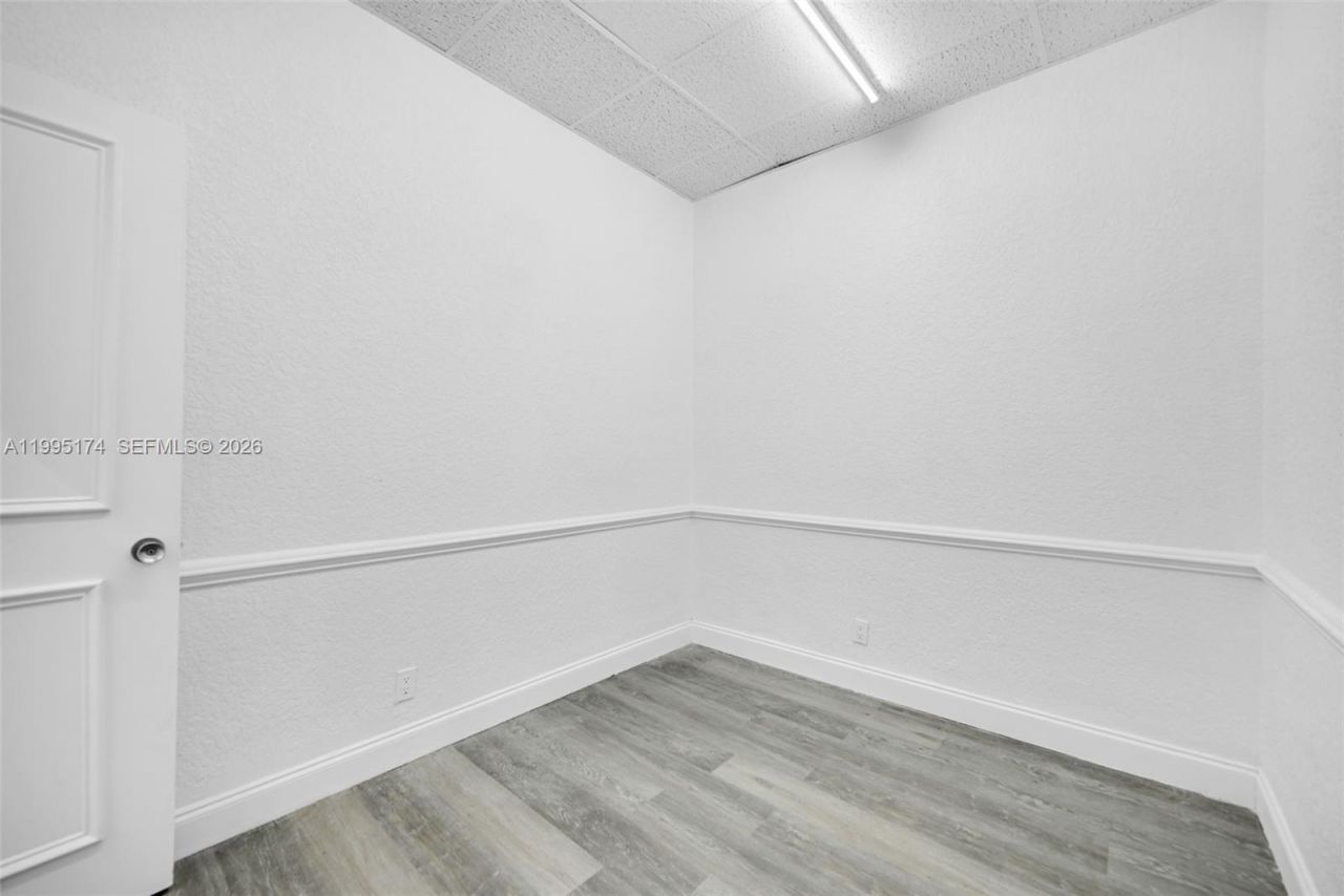 3801 N University Dr, Unit 501, Sunrise, FL 33351 Photo