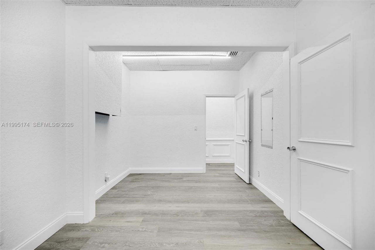 3801 N University Dr, Unit 501, Sunrise, FL 33351 Photo