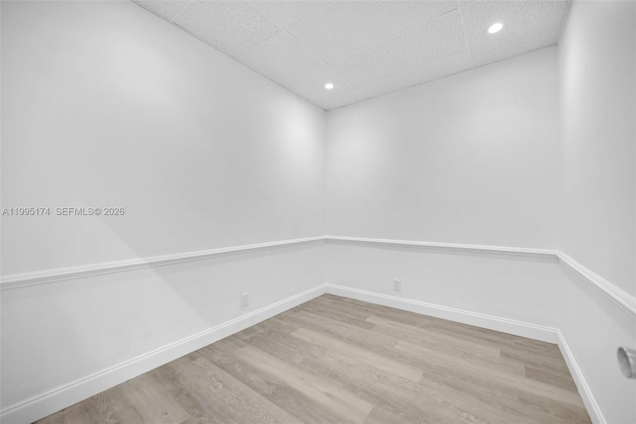 3801 N University Dr, Unit 501, Sunrise, FL 33351 Photo