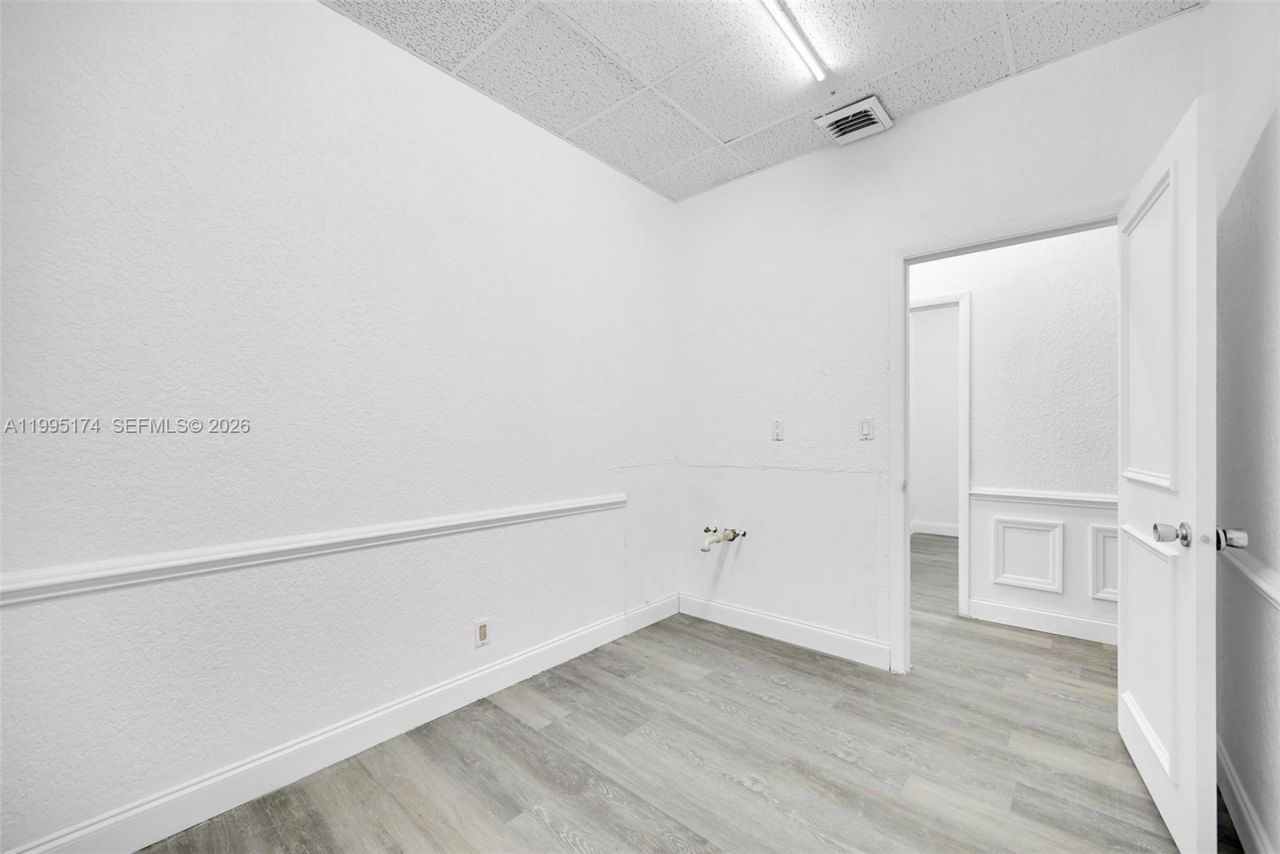 3801 N University Dr, Unit 501, Sunrise, FL 33351 Photo