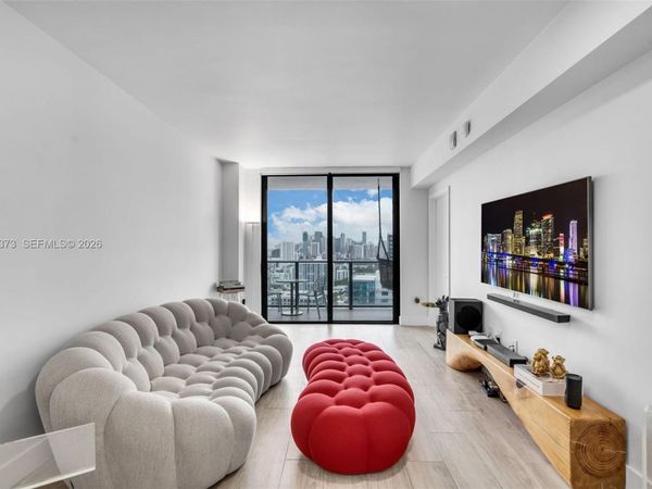 121 NE 34th St, Unit 3003, Miami, FL 33137