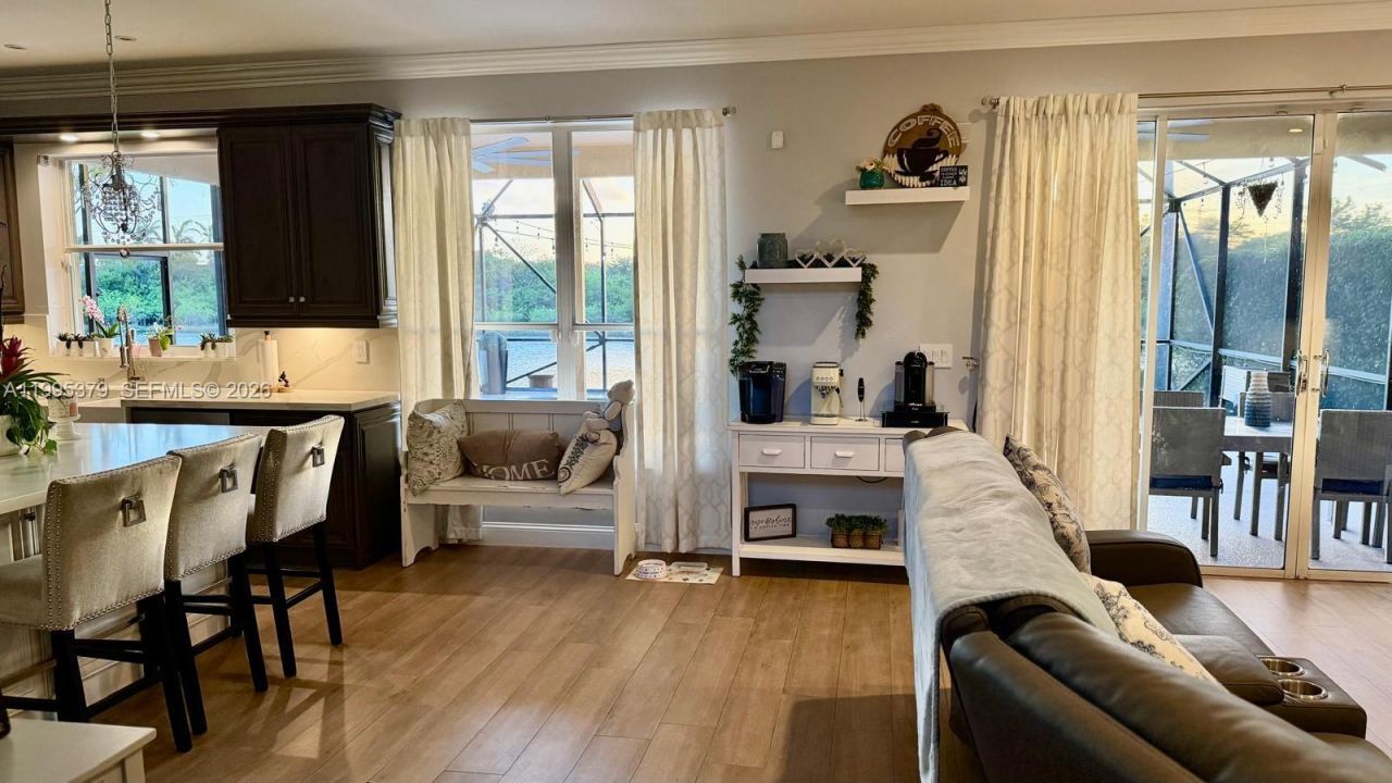 2386 SW 183rd Ter , Miramar, FL 33029 Photo