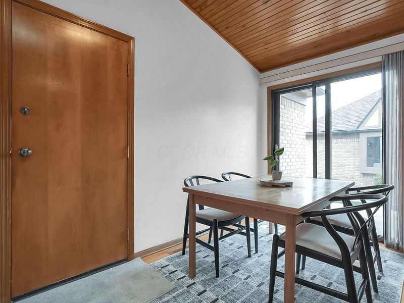 3309 Mansion Way, Unit 7, Columbus, OH 43221 Photo 13