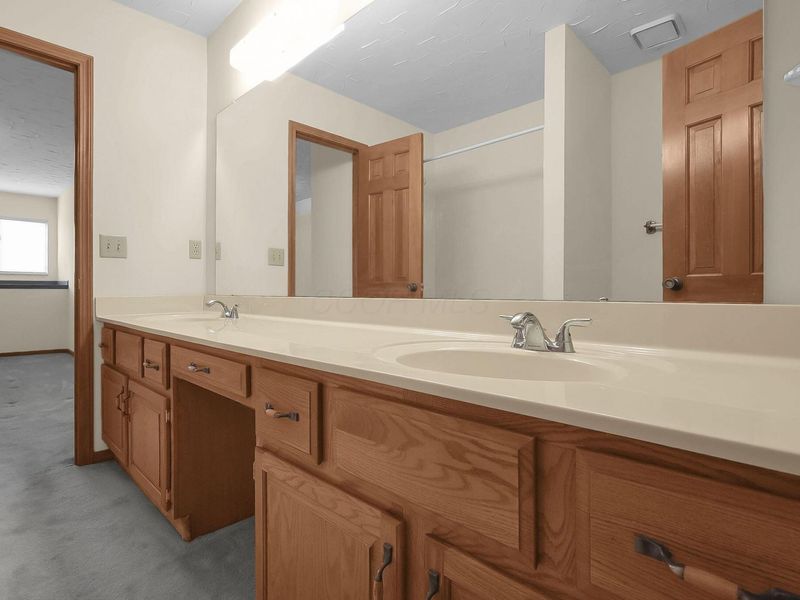 3309 Mansion Way, Unit 7, Columbus, OH 43221 Photo 35