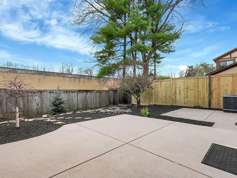 3309 Mansion Way, Unit 7, Columbus, OH 43221 Photo 39