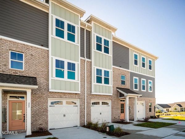 220 Gray Duck Drive, Beaufort, NC 28516