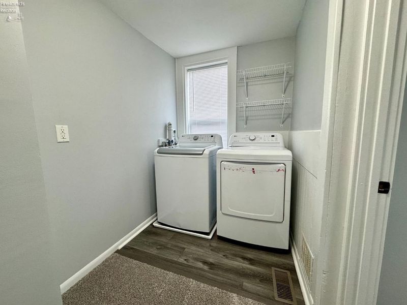 542 Camp Street, Sandusky, OH 44870 Photo 14