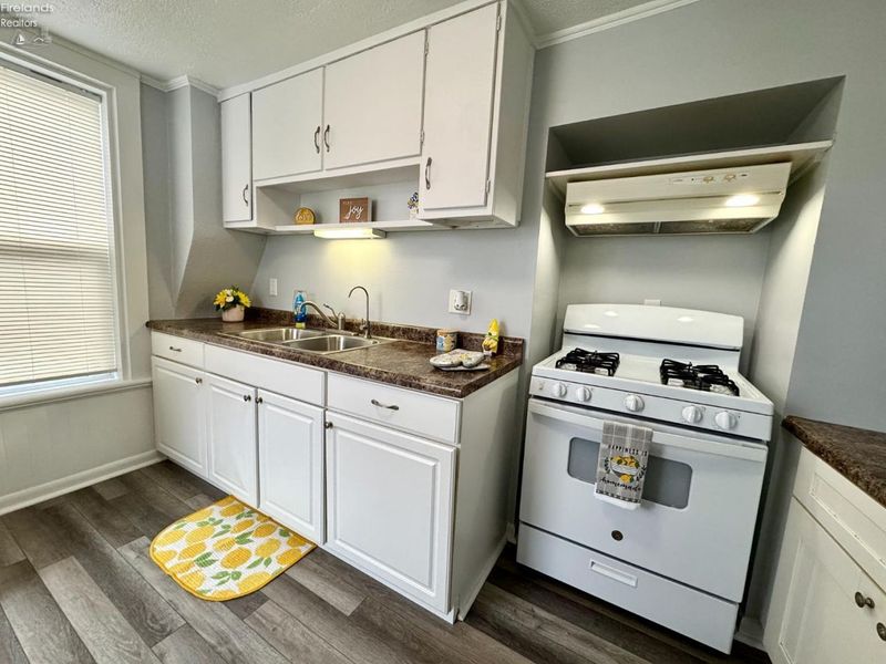 542 Camp Street, Sandusky, OH 44870 Photo 6