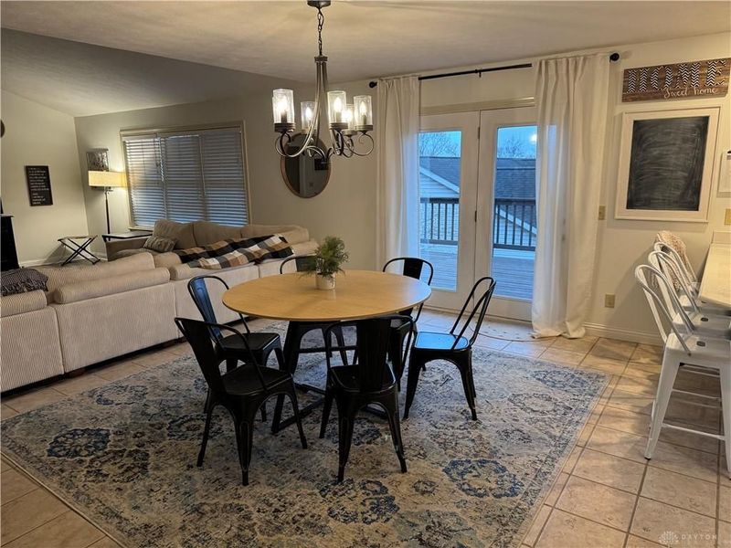 930 Oak Hill Court, Troy, OH 45373 Photo 7