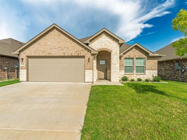7701 Scott Lane, Greenville, TX 75402