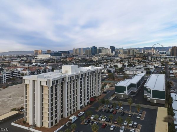 3930 University Center Drive , Unit 511, Las Vegas, NV 89119