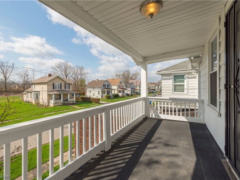 828 W 11th Street, Lorain, OH 44052 Photo 17