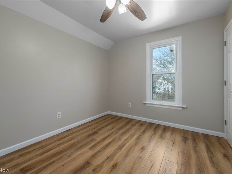 828 W 11th Street, Lorain, OH 44052 Photo 19