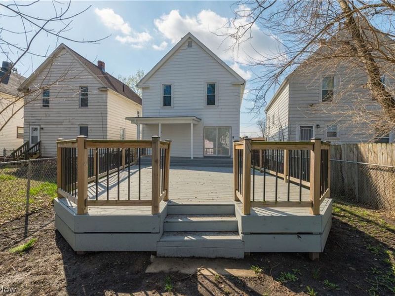 828 W 11th Street, Lorain, OH 44052 Photo 27